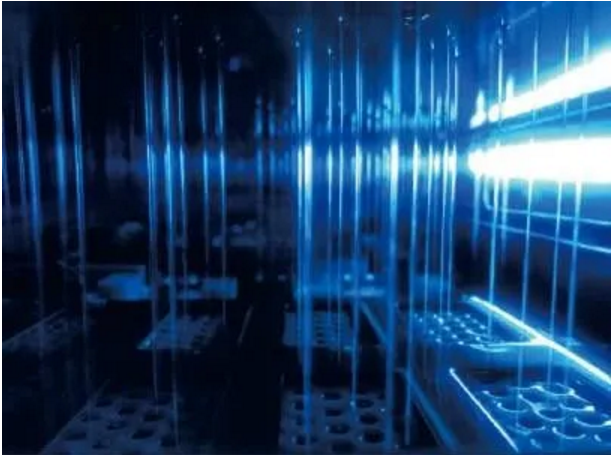 中國長城推出我國首臺噴淋液冷服務(wù)器！