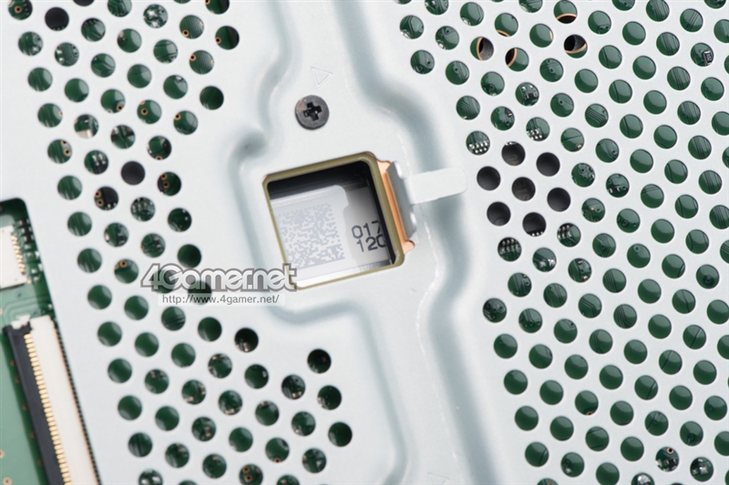 PS4 Pro主機(jī)拆解：散熱系統(tǒng)嘆為觀止
