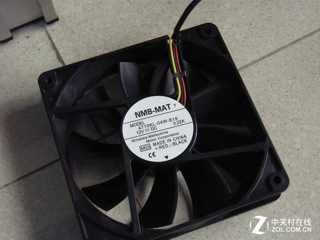 風扇你選對了嗎？ 機箱散熱秘籍大揭秘  